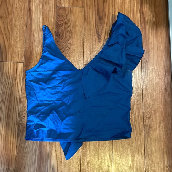 H&M Top - Picture 4 of 5